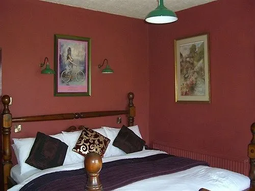 Ash Farm Country House Little Bollington 4*,  Storbritannien